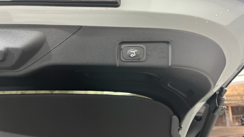 Ford Puma ST 1.0 EcoBoost Hybrid mHEV ST 5dr DCT Petrol Hatchback